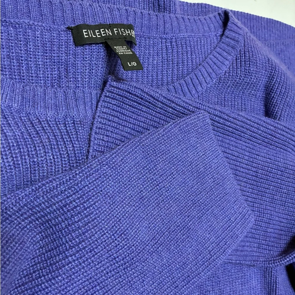 Eileen Fisher Merino Wool Sweater, Size Large, Crew Neck, Cozy And Soft!